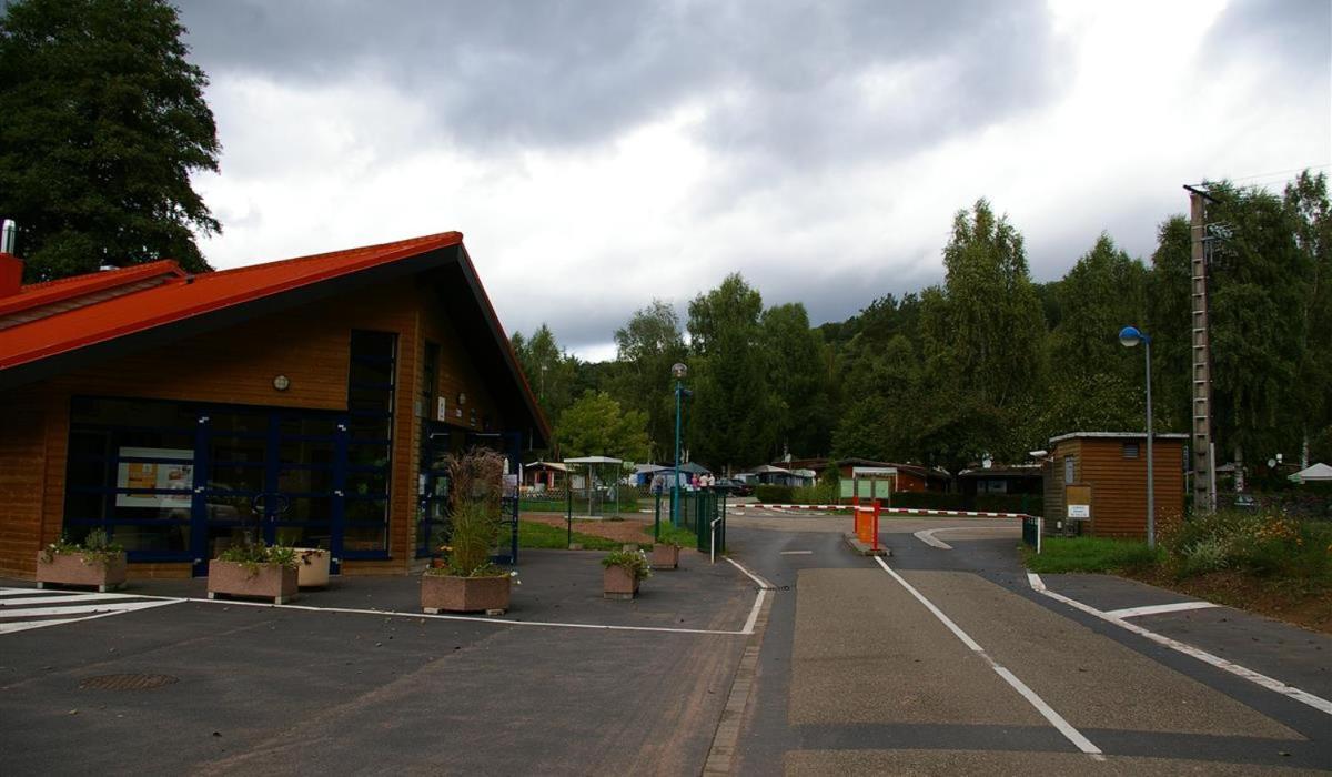 Camping Ramstein Plage Hotel Baerenthal ภายนอก รูปภาพ